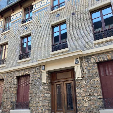 Apartmán Little Versailles