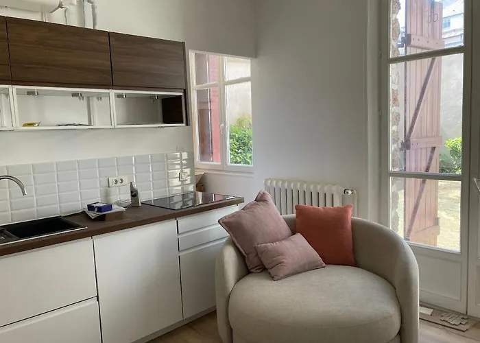 Little Версаль